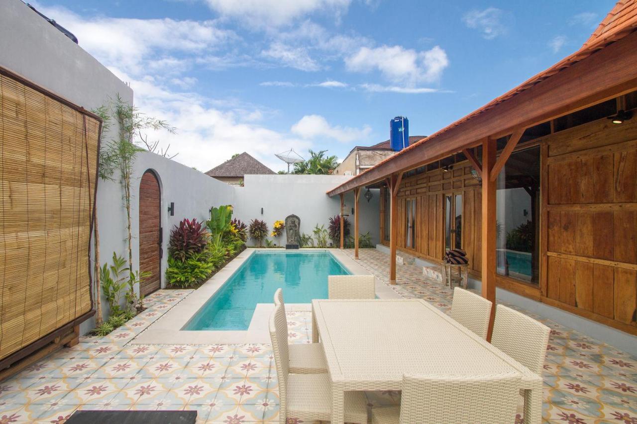 Villa Joglo Jagat Seminyak  Exterior photo